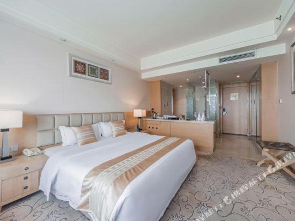 Chengdu Yinsheng International Hotel Supoqiao Exterior photo