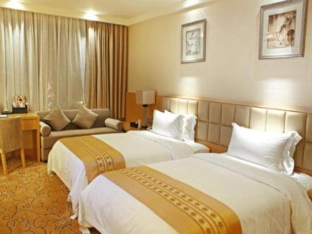 Chengdu Yinsheng International Hotel Supoqiao Exterior photo