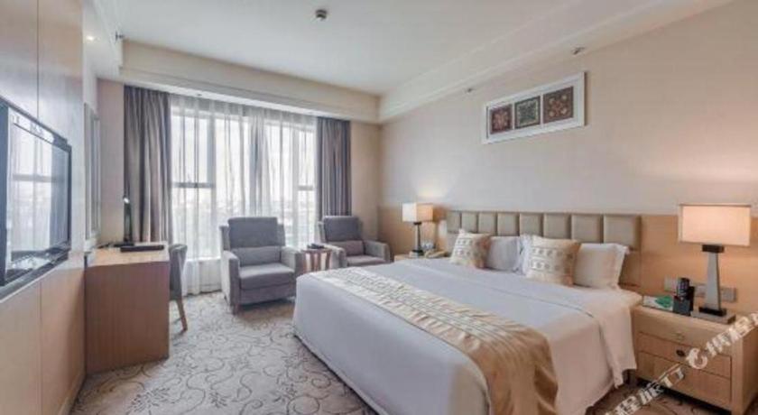 Chengdu Yinsheng International Hotel Supoqiao Exterior photo